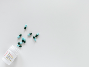 Apply Domestic ‌Law: Provide Prisoners with Adequate Medical Care