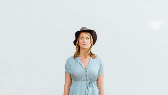 منح نعمة إلى أليس ماري جونسون قضاء عقوبة السجن مدى الحياة